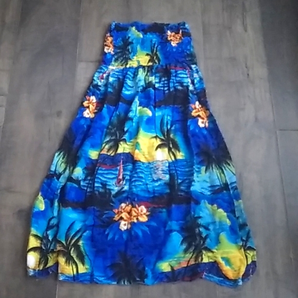 HAWAII HANGOVER SMOCK BACK  HALTER FLORAL DRESS GIRLS 12 - Picture 5 of 6